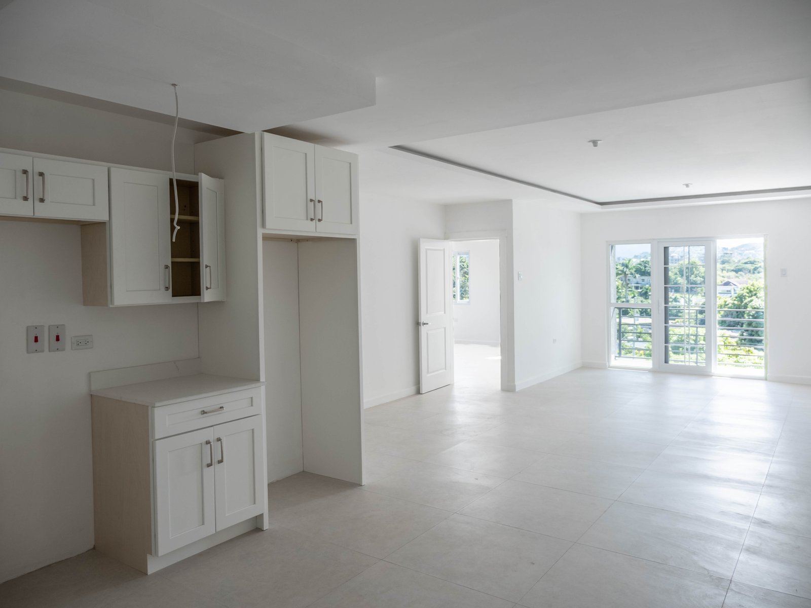 Real Estate_P1073273-HDR